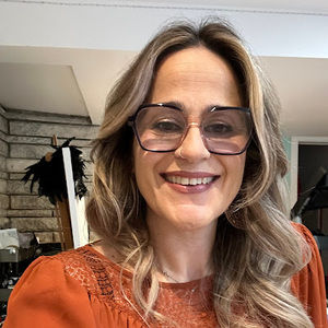 Meet your Posher, Erophili